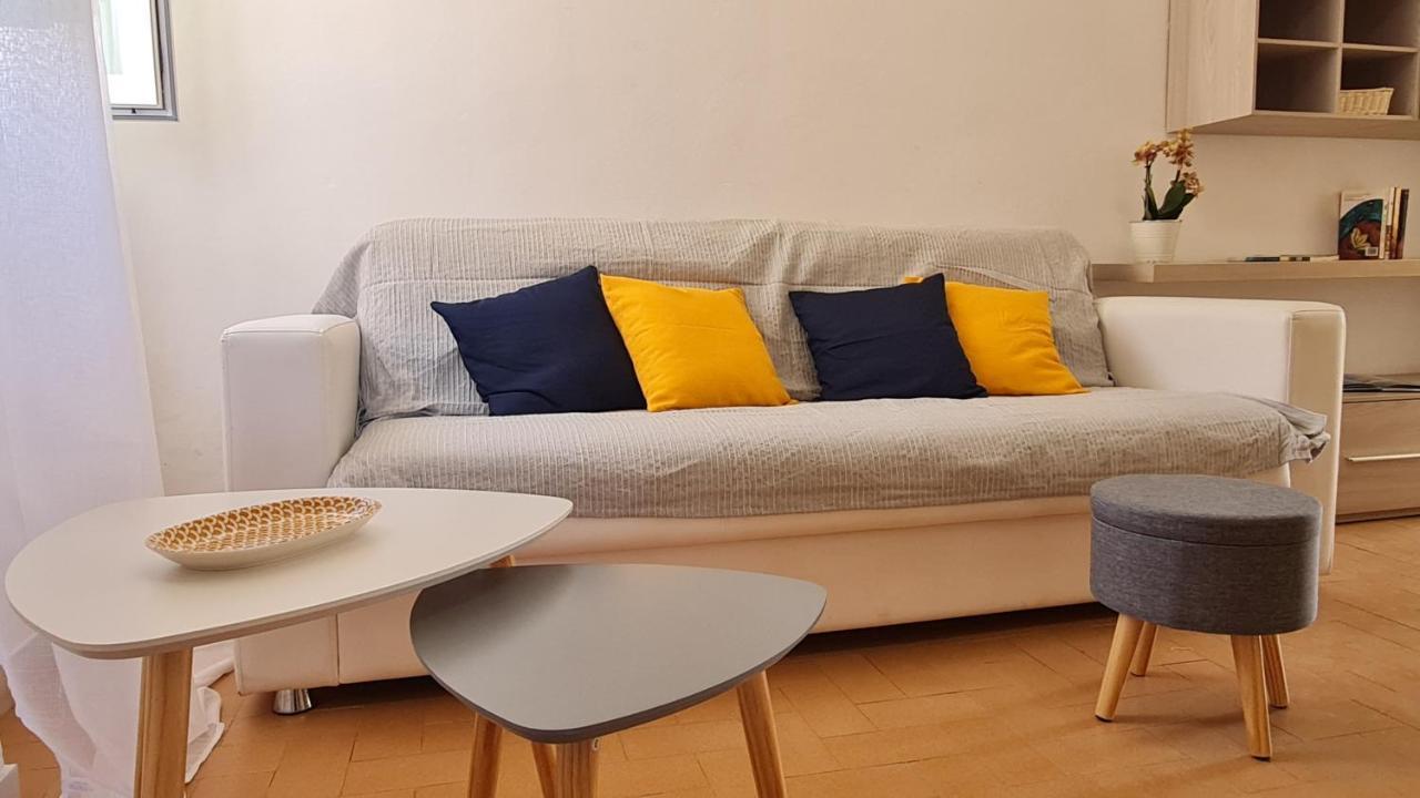 La Casa Di Delia Appartement Marciana Marina  Buitenkant foto