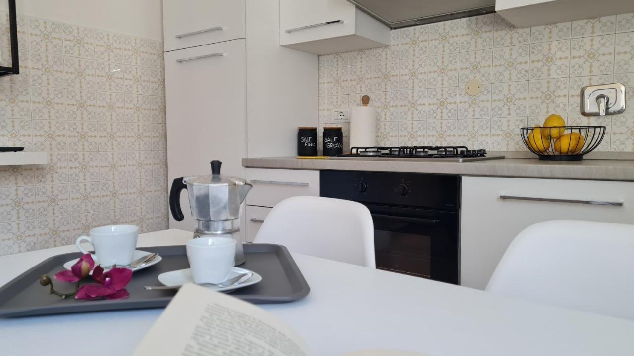 La Casa Di Delia Appartement Marciana Marina  Buitenkant foto