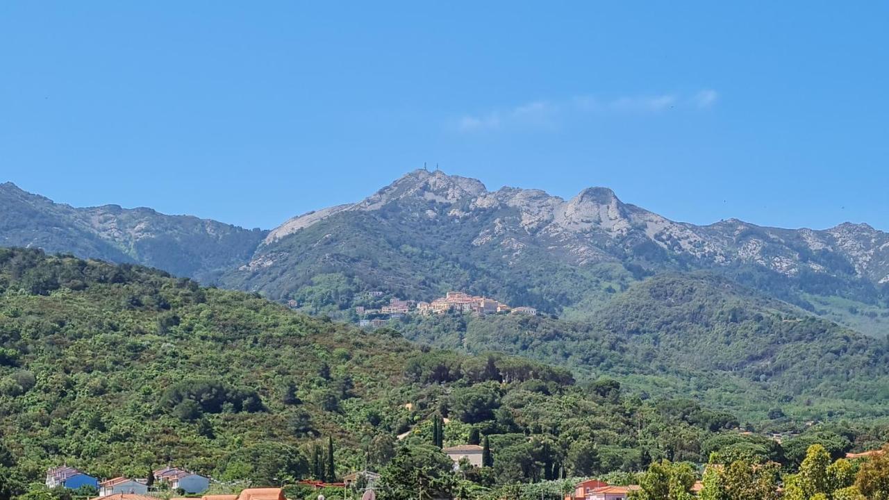 La Casa Di Delia Appartement Marciana Marina  Buitenkant foto