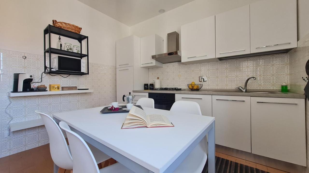 La Casa Di Delia Appartement Marciana Marina  Buitenkant foto